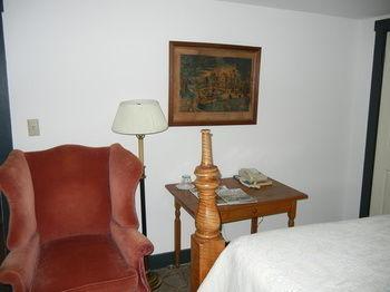 Wayside Inn Middletown Exteriör bild