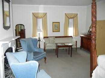 Wayside Inn Middletown Exteriör bild